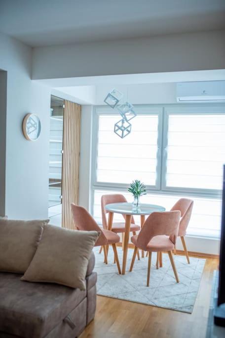 Joy Apartment Bitola Esterno foto
