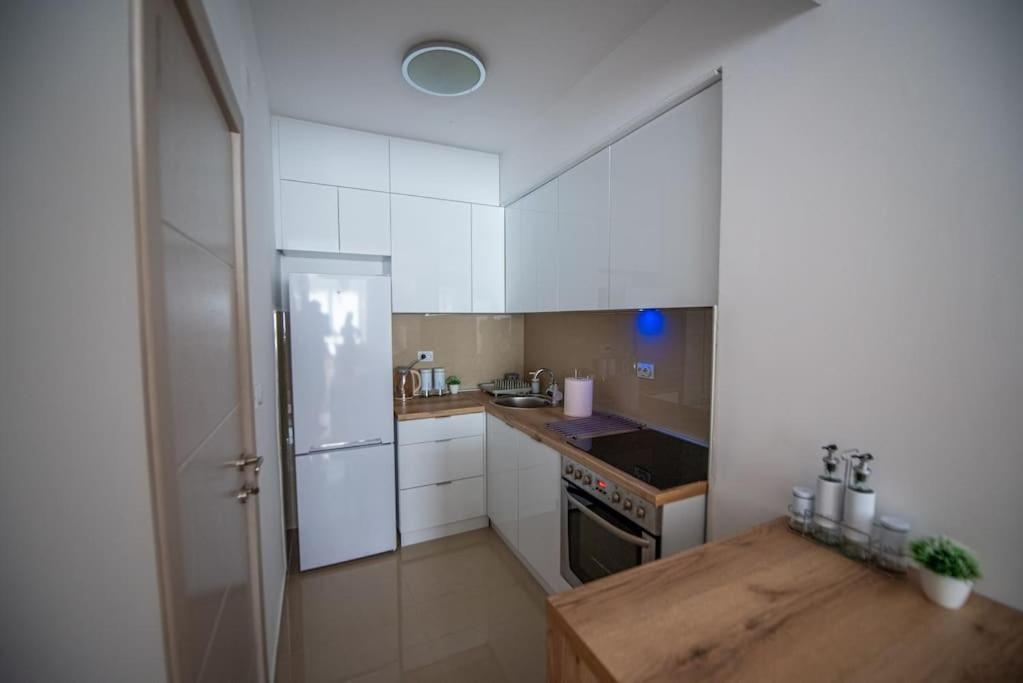 Joy Apartment Bitola Esterno foto