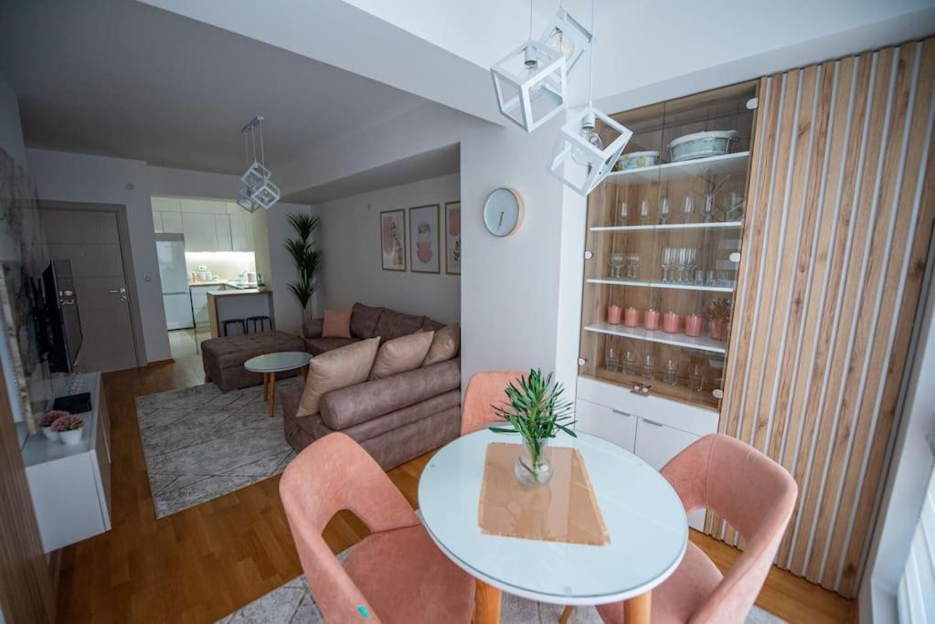 Joy Apartment Bitola Esterno foto
